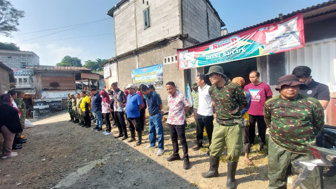 Kepala Desa Sukamanah Hadiri Gerakan TNI Peduli Sampah Peringatan HUT TNI ke-81