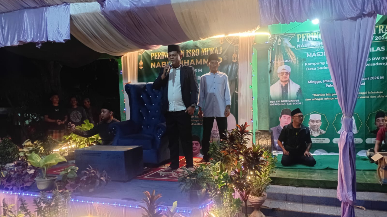 Peringati Isra Mi'raj 1447 H, Kepala Desa Ajak Warga Sadengkolot Pererat Tali Silaturahmi