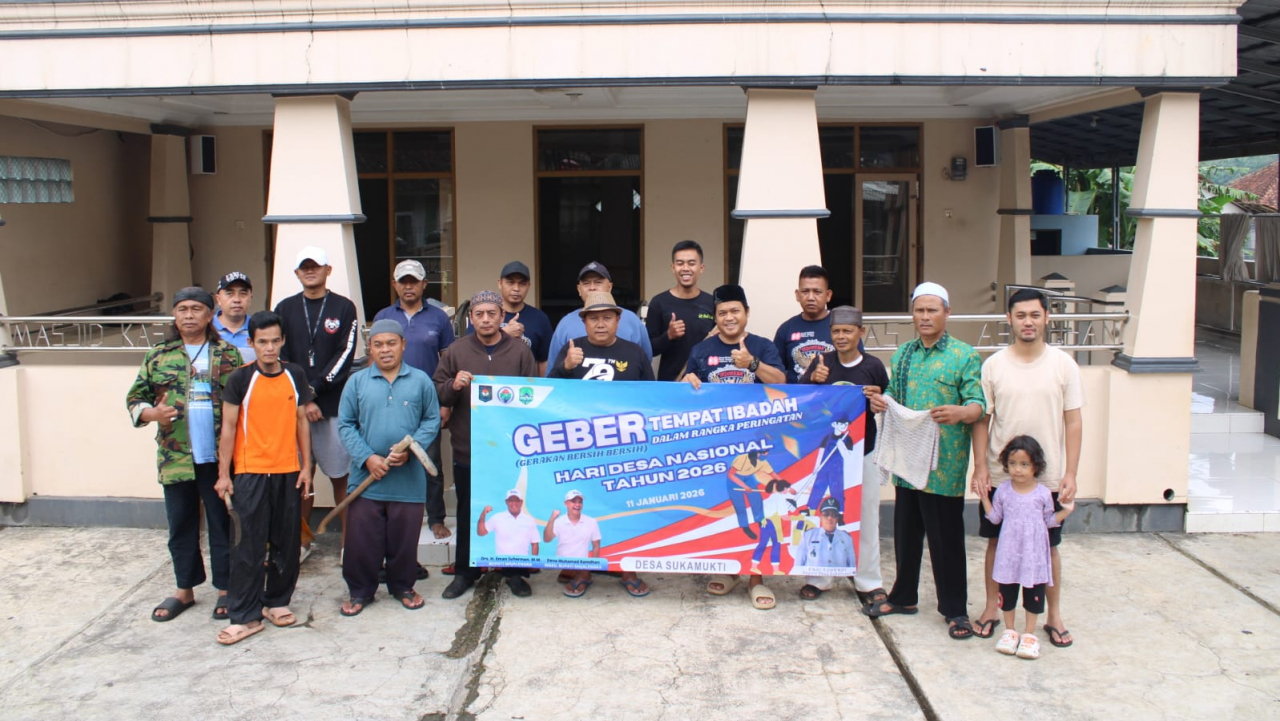 Bersih-Bersih Mesjid Sukamukti Sambut Hari Desa Nasional 2026