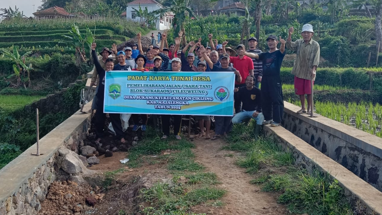 Kerja Bakti Padat Karya Tunai Desa Sukamukti
