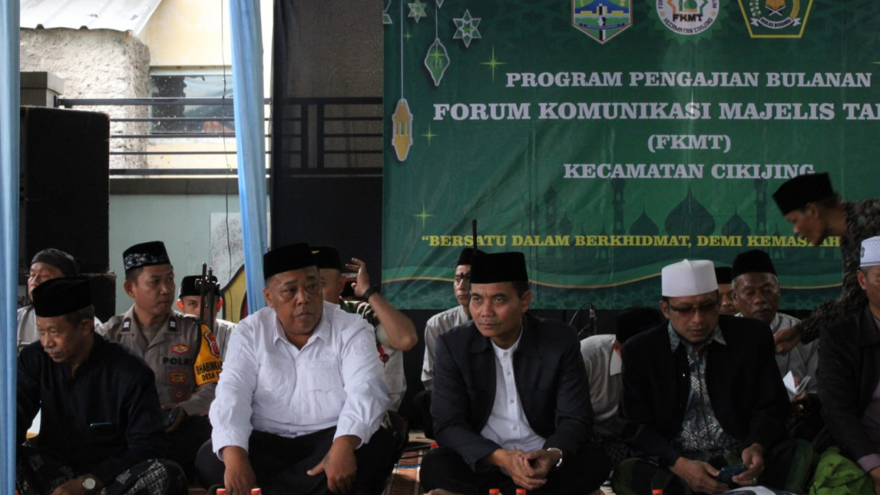 Meriahnya Peringatan Maulid Nabi dan Peresmian FKMT di Desa Sukamukti