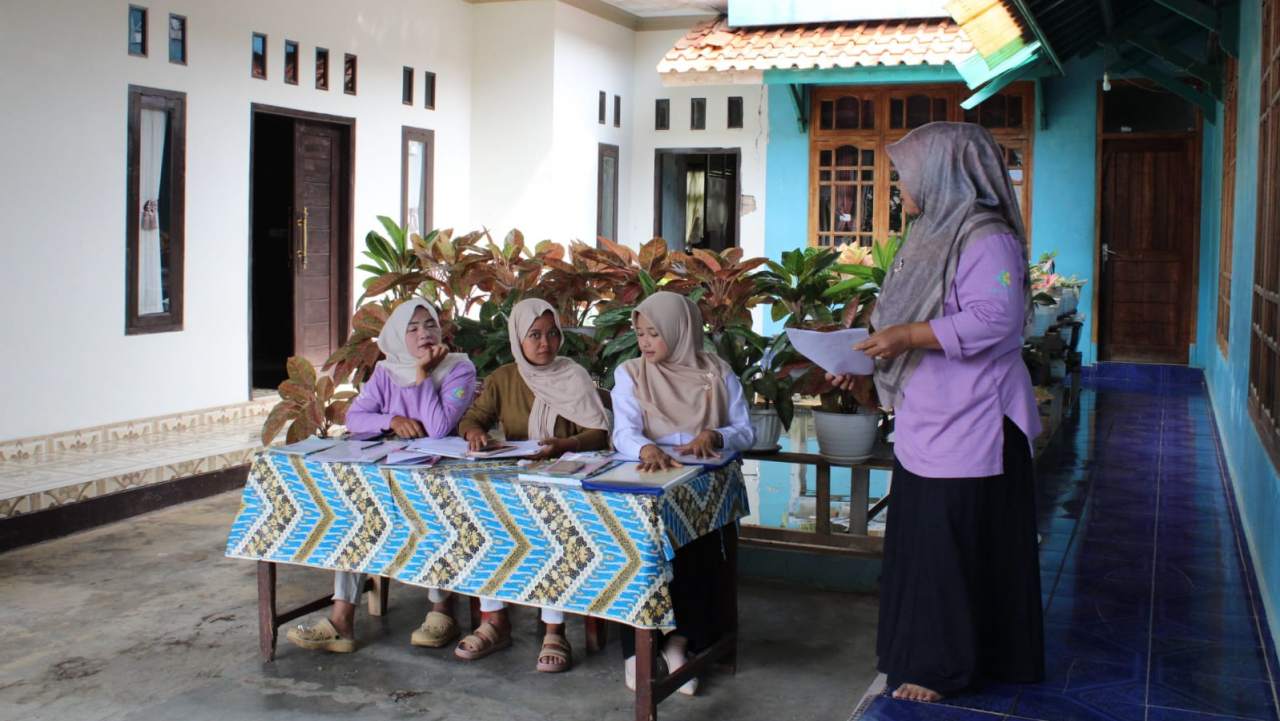 Kegiatan Rutin Posyandu Mawar V Sukamukti: Pantau Kesehatan Ibu & Anak