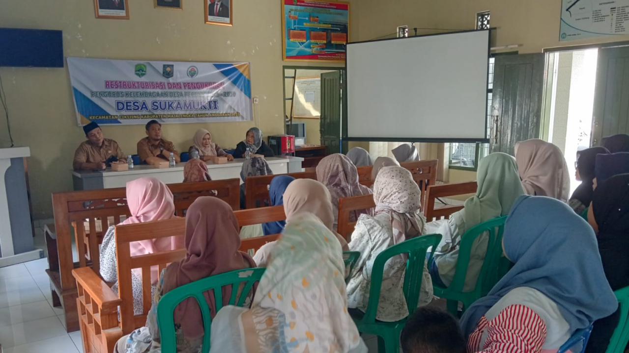 Restrukturisasi dan Pengukuhan Pengurus TP. PKK, TP. Posyandu, dan Posyandu Desa Sukamukti Periode 2025-2030