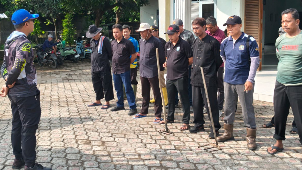 Jum'at Bersih (JUMSIH) Rw 002 Dusun Karang Nunuk 🌱