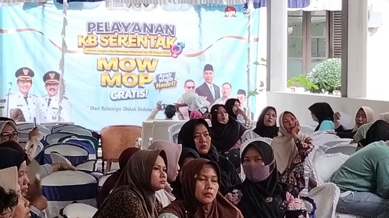 Pemdes Sukra Wetan Hadiri Kegiatan Pelayanan KB Serentak yg diselenggarakan di RS BHAYANGKARA INDRAMAYU