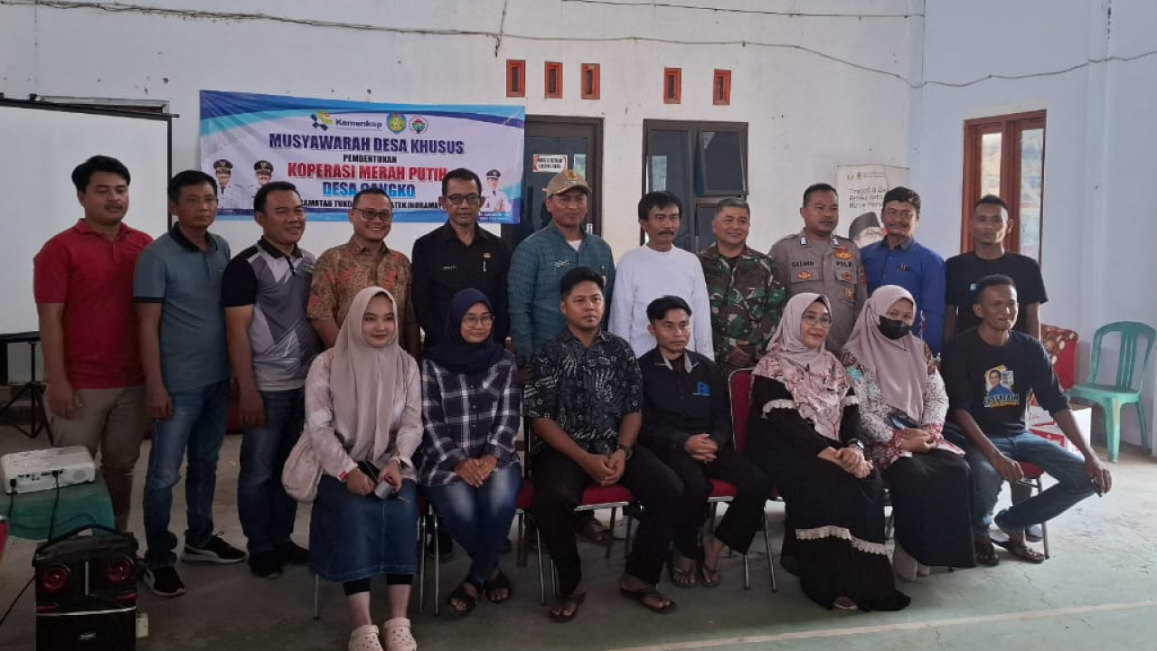 Musyawarah Pembentukan Pengurus Koperasi Merah Putih Desa Cangko