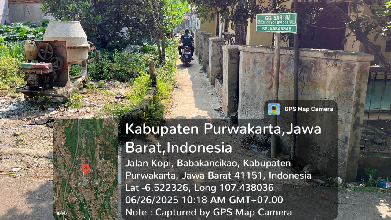 Pembangunan Infrastruktur Jalan Rabat Beton di Desa Ciwareng