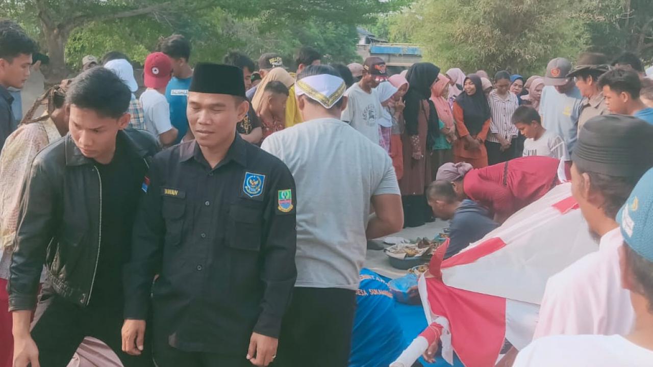 **Kades Sukamakmur Meriahkan Kirab Budaya Bendungan Caringin **