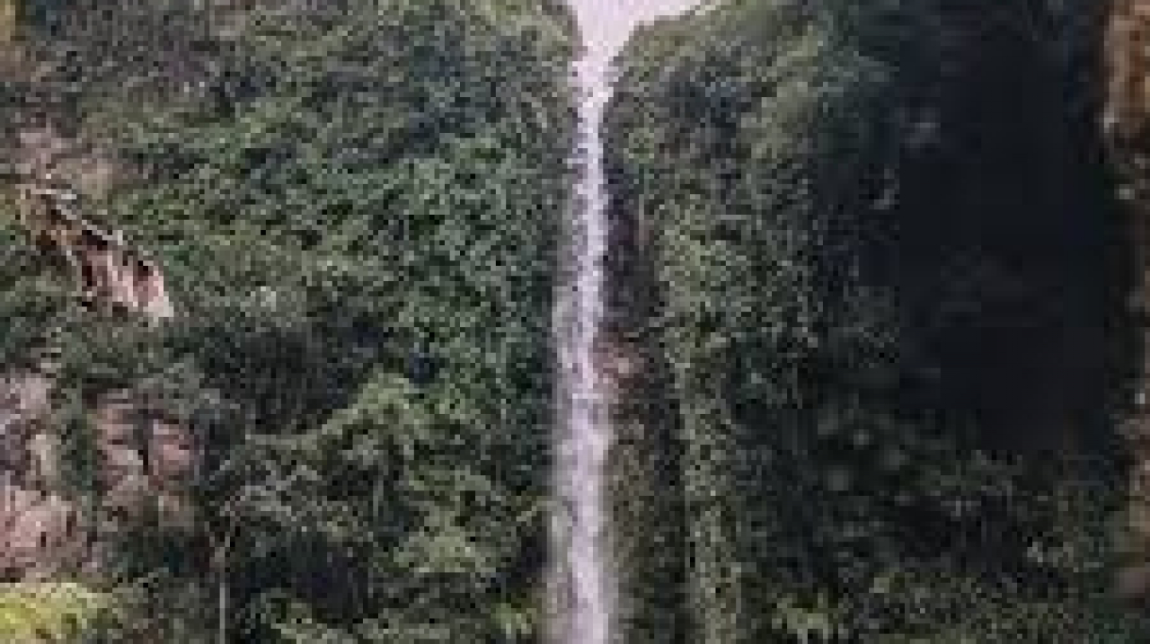 CURUG BUGBRUG