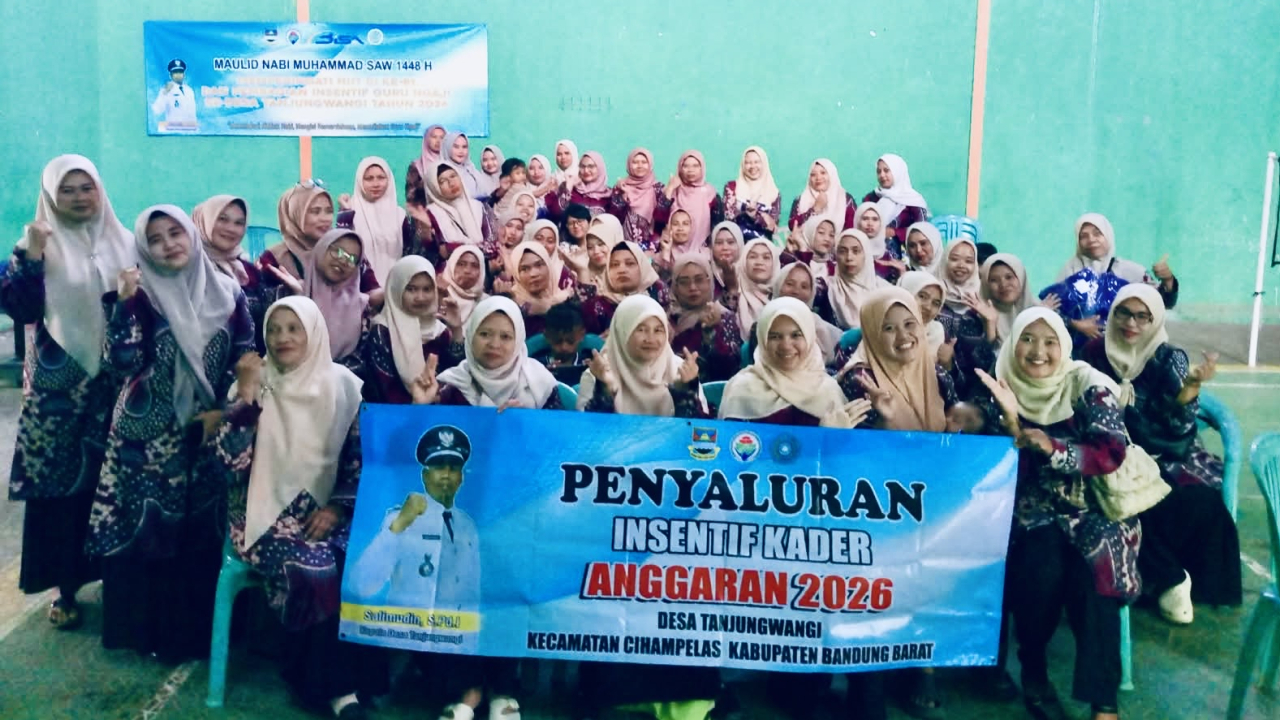 Pembagian insentif Kader Desa Tanjungwangi