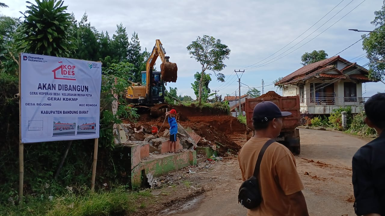 Ekonomi Desa Bojong Melesat, Pertanian dan UMKM Unggul
