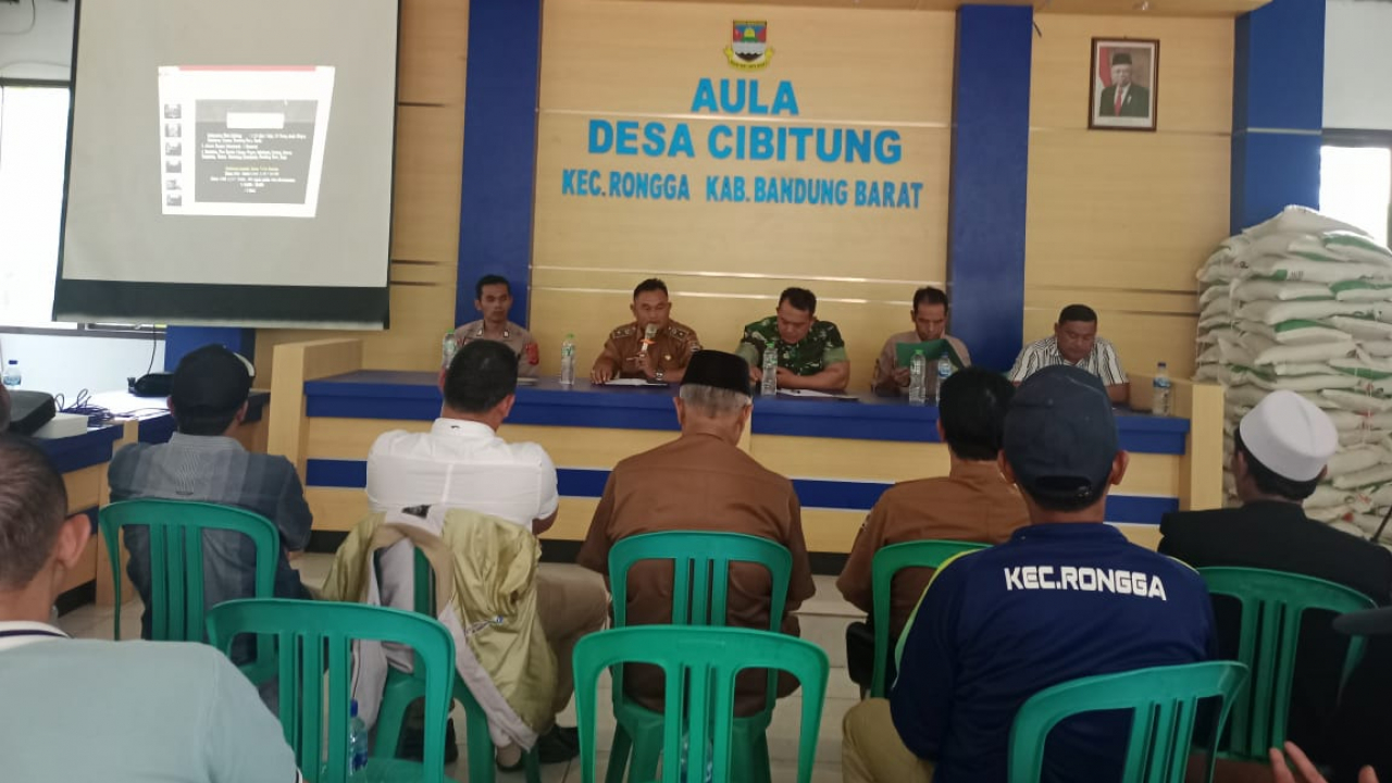 Rapat Koordinasi Persiapan Haul Mama H. Ilyas bin Mama H. Ali di Desa Cibitung