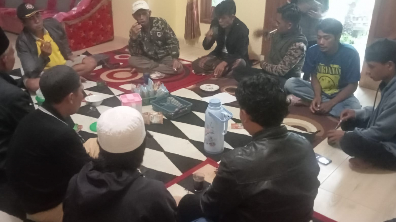 Musyawarah Persiapan Pembangunan Rabat Beton dalam rangka Peningkatan Aksesibilitas di Kp. Ciseupan Melalui Pembangunan Rabat Beton Jalan Lingkungan