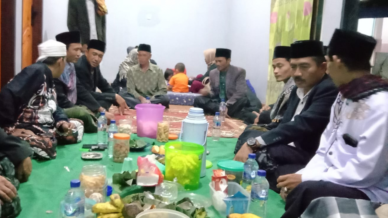 Meriahnya Walimatul Ursy A Cecep Putra KH. Arifin, Kepala Desa Cinengah Turut Hadir