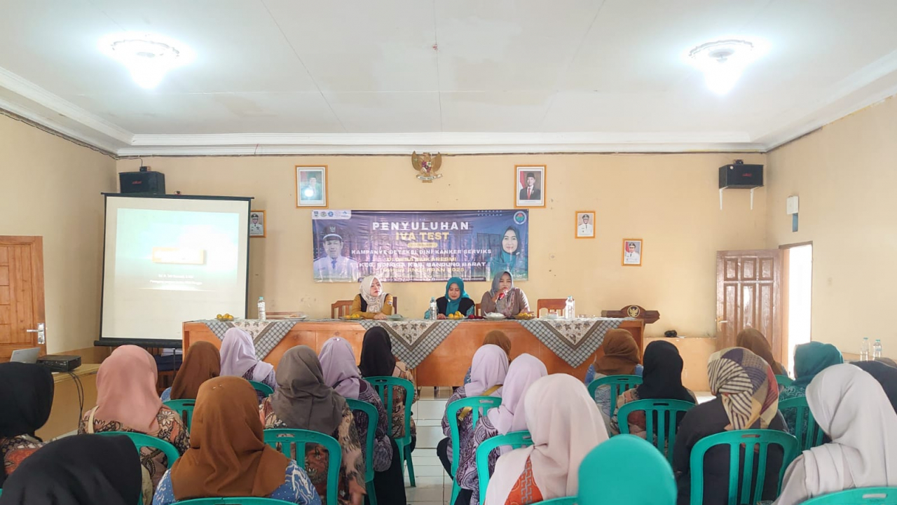 Penyuluhan  IVA Test di Desa Sukaresmi: Upaya Deteksi Dini Kanker Serviks