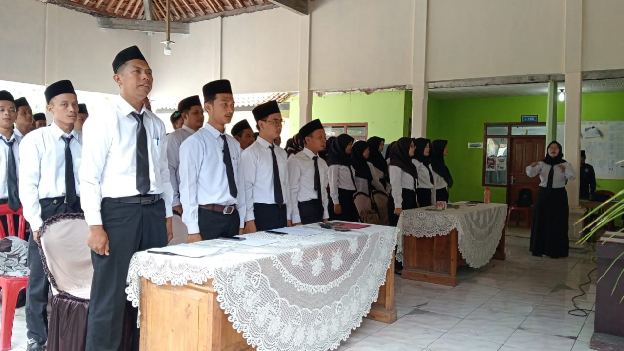 Pelantikan KPPS Desa Margasari untuk Pilkada 2024