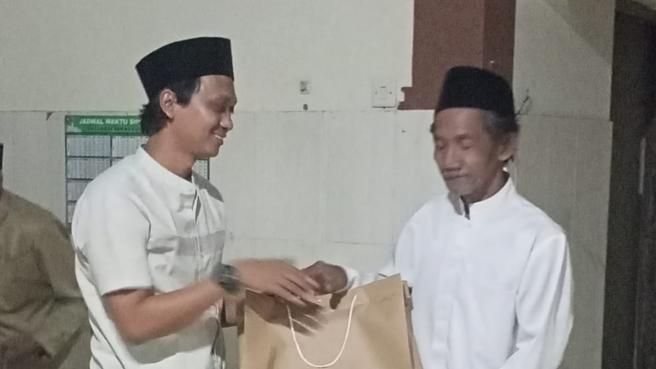 Tarawih Silaturahmi: Eratkan Ukhuwah di Karangmalang
