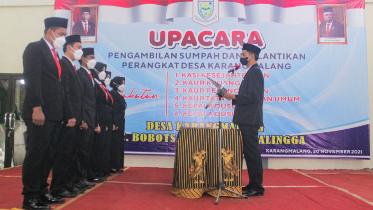Pengambilan Sumpah dan Pelantikan Perangkat Desa Karangmalang 2021