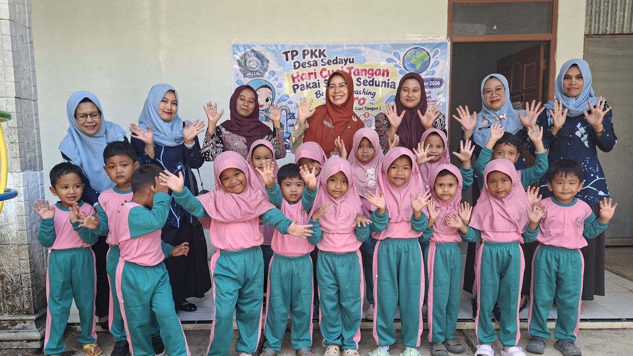 TP-PKK Desa Sedayu Bersama Bidan Desa dan TK Dharma Wanita Sedayu Gelar Edukasi Cuci Tangan Pakai Sabun