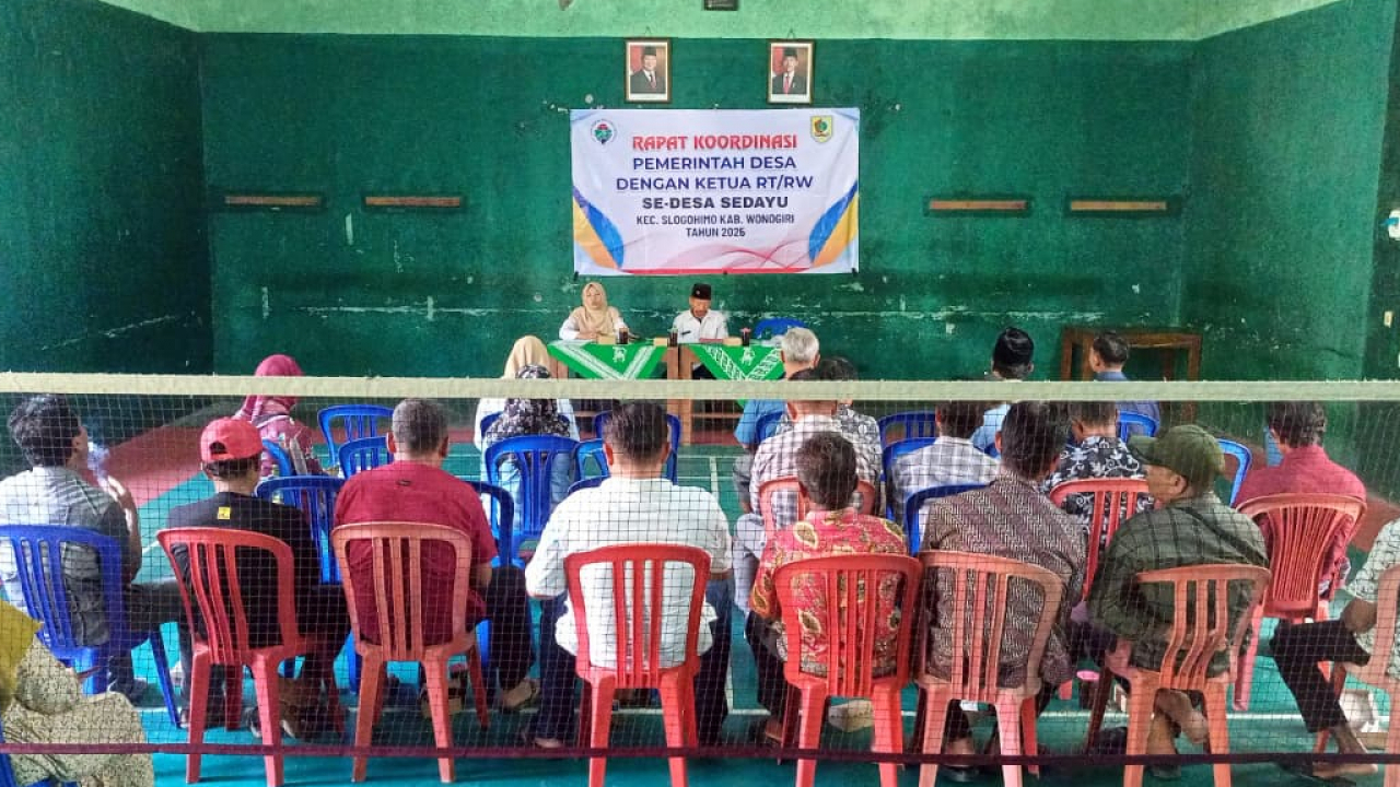 Pertemuan Rutin RT/RW Bersama Perangkat Desa Sedayu Bulan April 2026