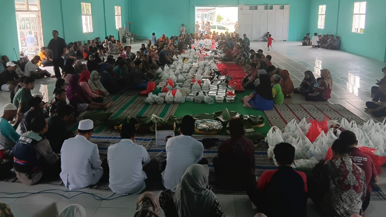 Tradisi Sedekah Bumi di Desa Semampir