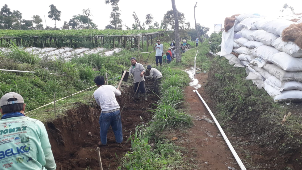 KERJA BAKTI DUSUN GONDANG