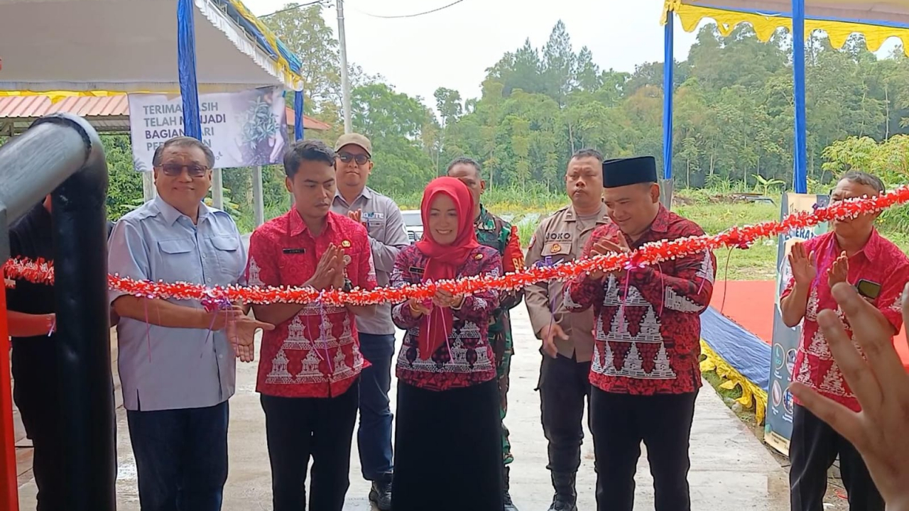 LAUNCING PERESMIAN TPS 3R DESA BATUR
