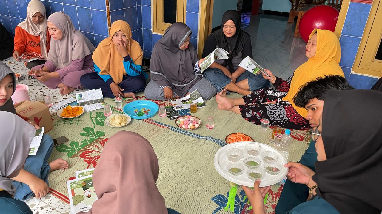 Dari Sampah Ke Sayuran: Mahasiswa KKN Ledakkan Masalah Lingkungan dengan Inovasi Canggih