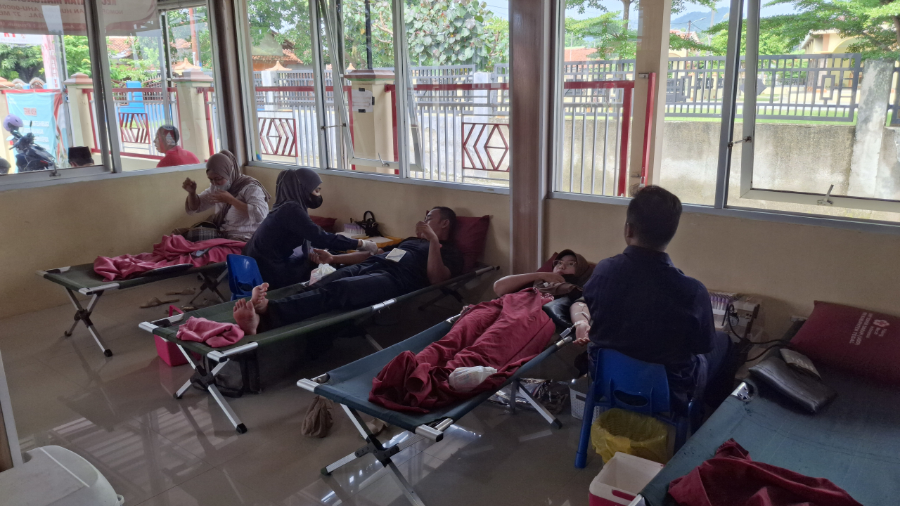 Donor Darah HUT ke-25 Desa Prupuk Utara, Sukses & Meriah!