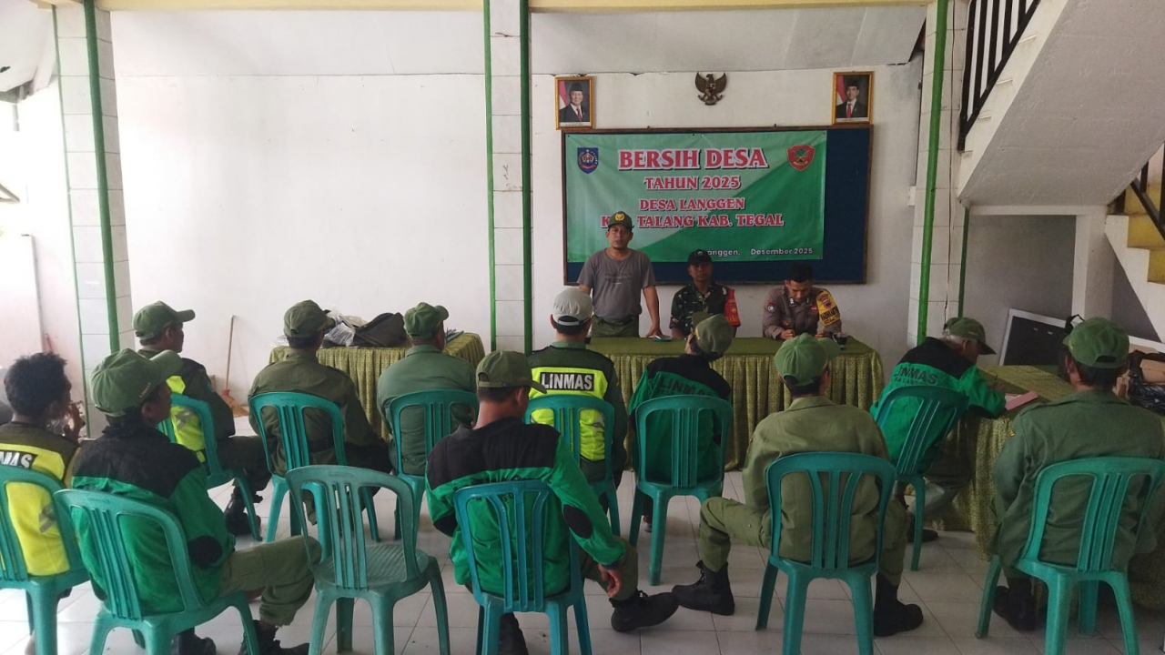 Satlinmas Desa Langgen Siap Amankan Malam Tahun Baru