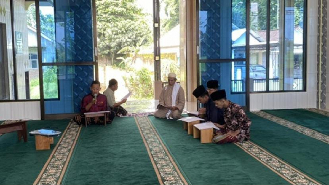 DAY 3, KEGIATAN RUTINAN KHATAMAN AL-QUR’AN