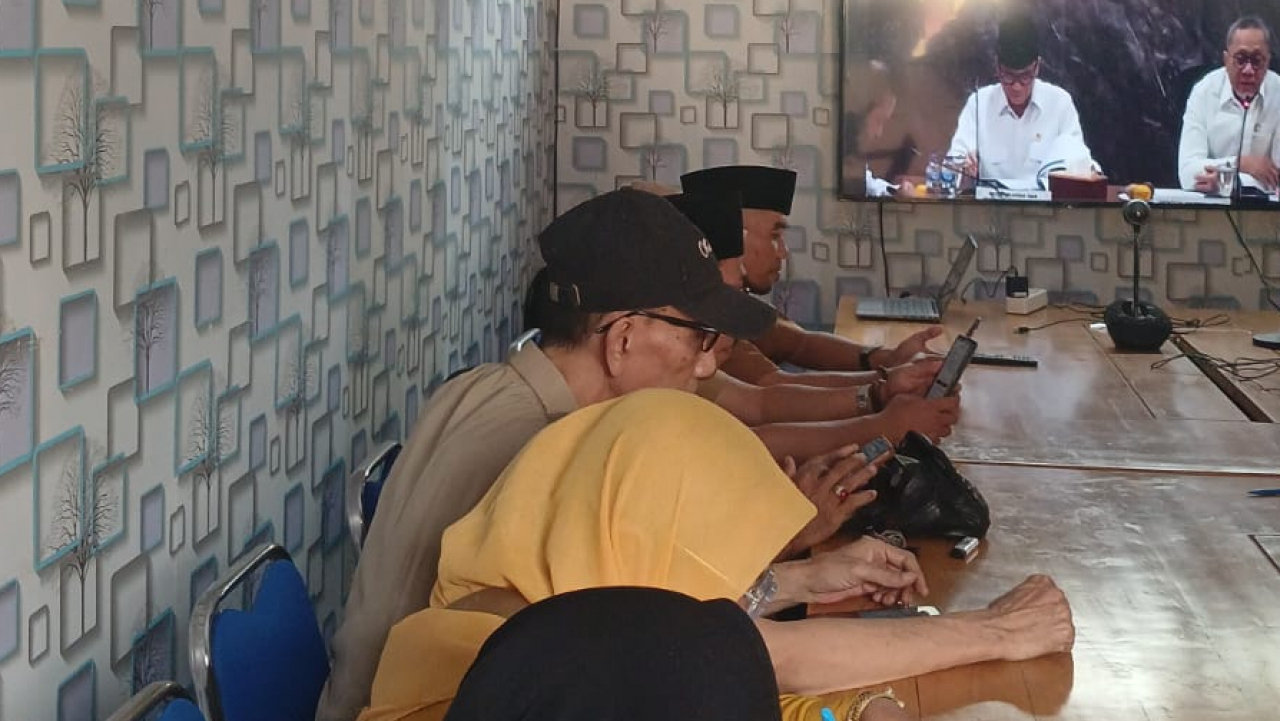 Kabar Gembira dari Desa Jatibanteng: Zoom Meeting Bahas Koperasi Merah Putih di Kecamatan Jatibanteng