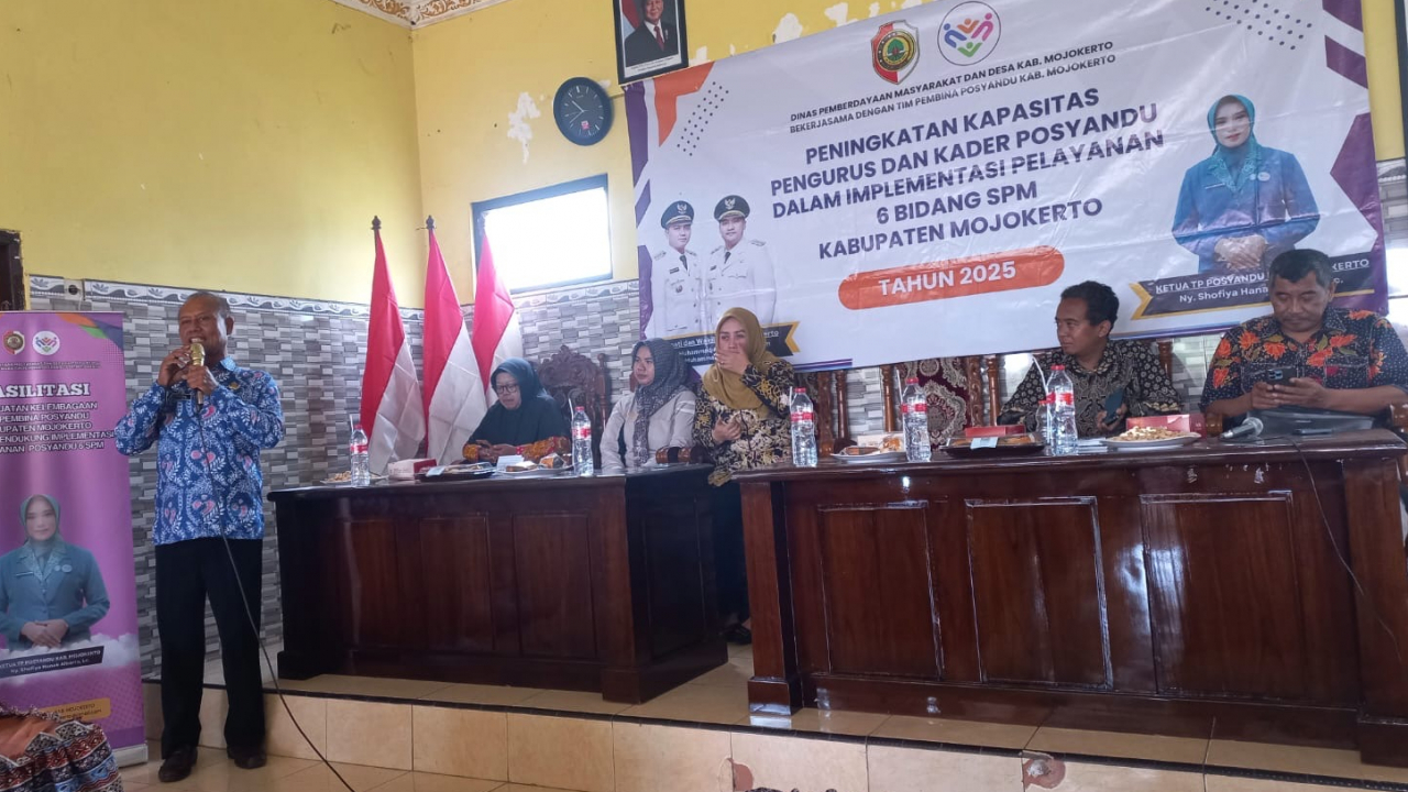 Peningkatan Kapasitas Kader Posyandu Desa Kesimantengah: Menguatkan Peran Posyandu dalam Pelayanan Dasar Masyarakat