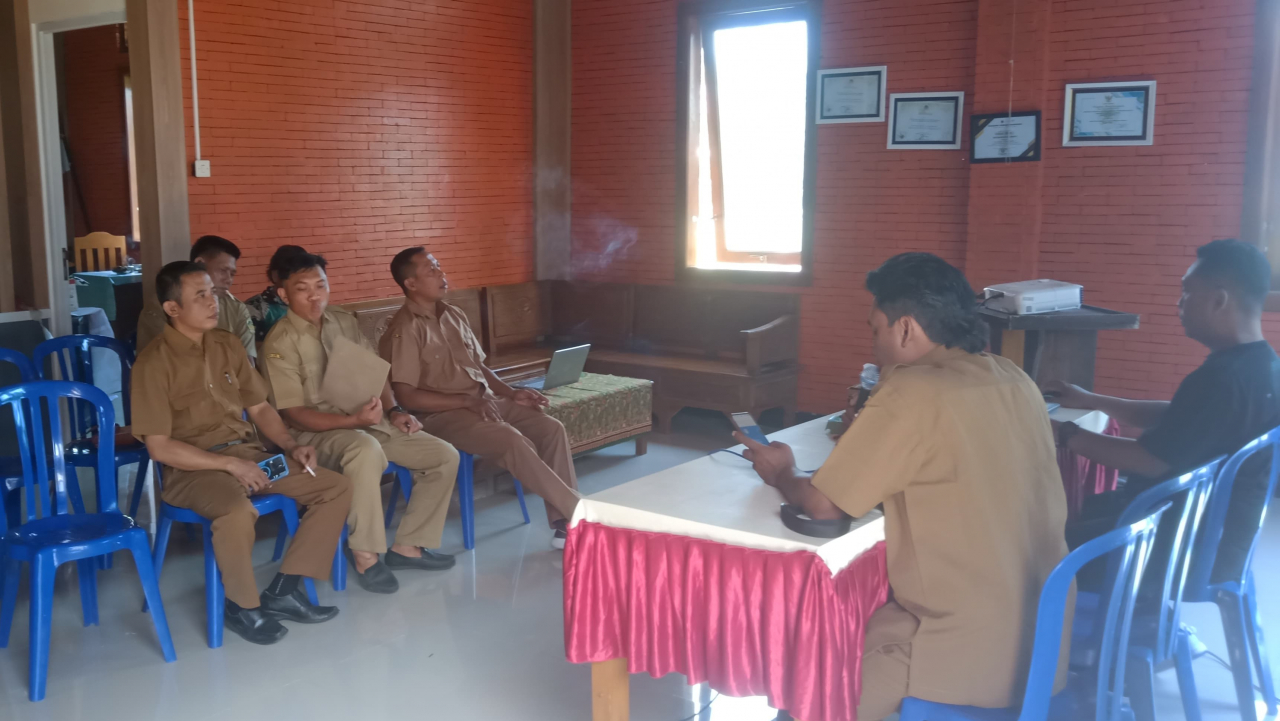 Bimbingan Teknis (Bimtek) Pelatihan Peningkatan Kapasitas Perangkat Desa Simo dalam penggunaan Aplikasi DigiDes.