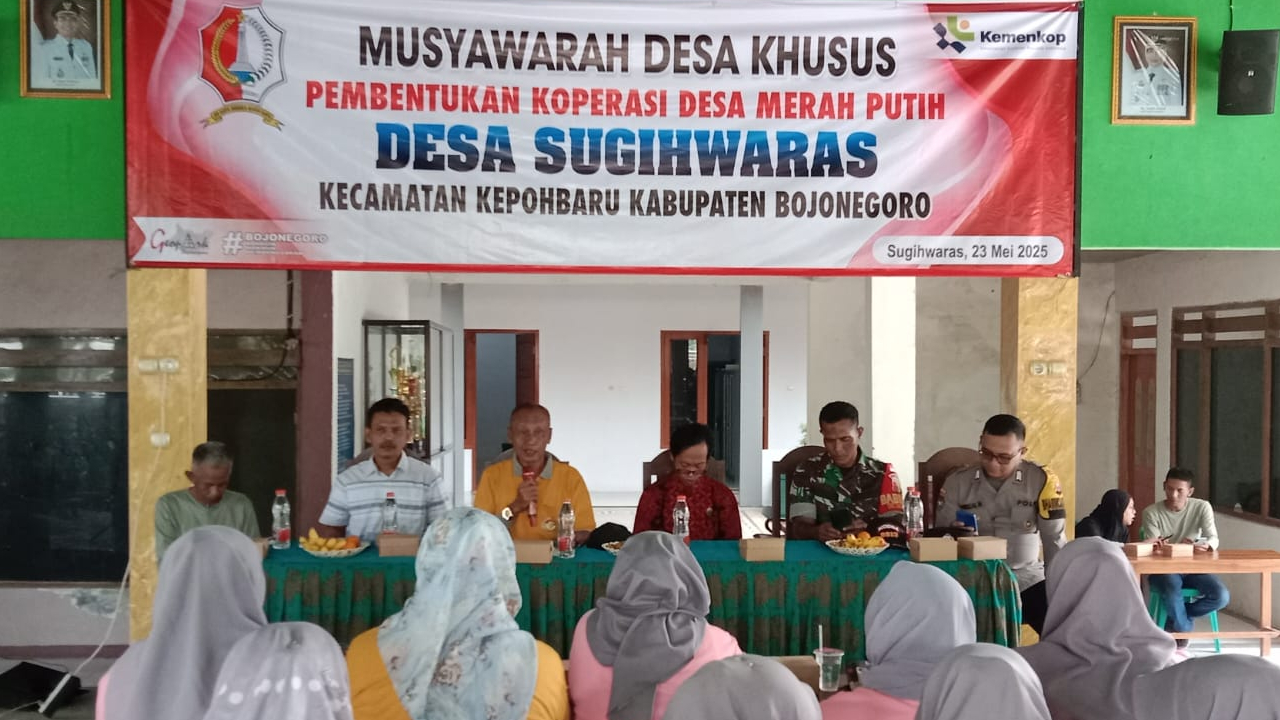 Musyawarah Desa Khusus Pembentukan Koperasi Desa di Sugihwaras