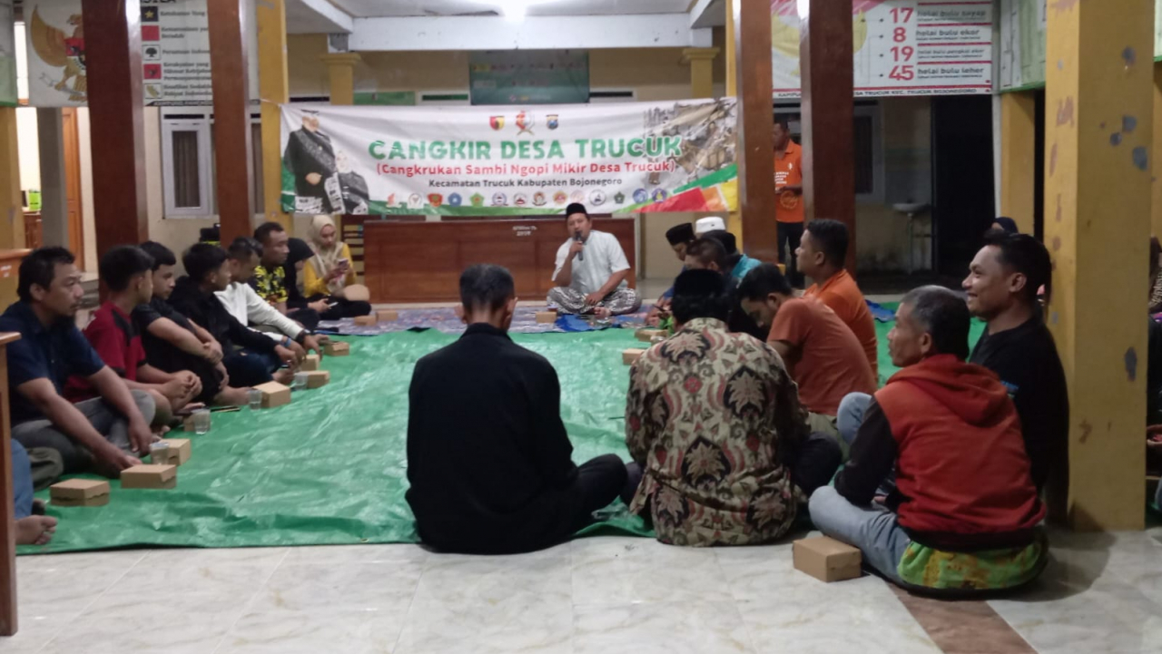 Cangkrukan Sambi Ngopi Desa Trucuk Resmi Dibuka, Momen Kebersamaan untuk Kemajuan Olahraga dan Pemuda Desa