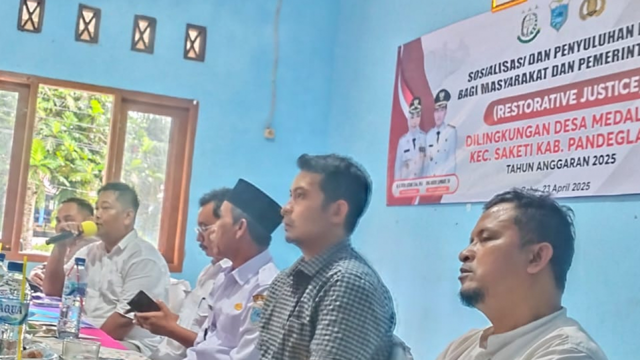 Sosialisasi dan Penyuluhan Hukum di Desa Medalsari