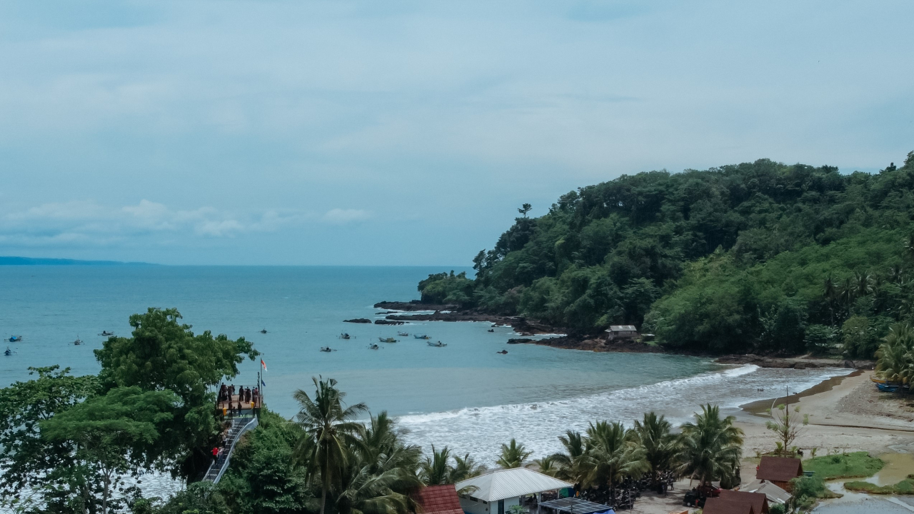 PANTAI CITARATE