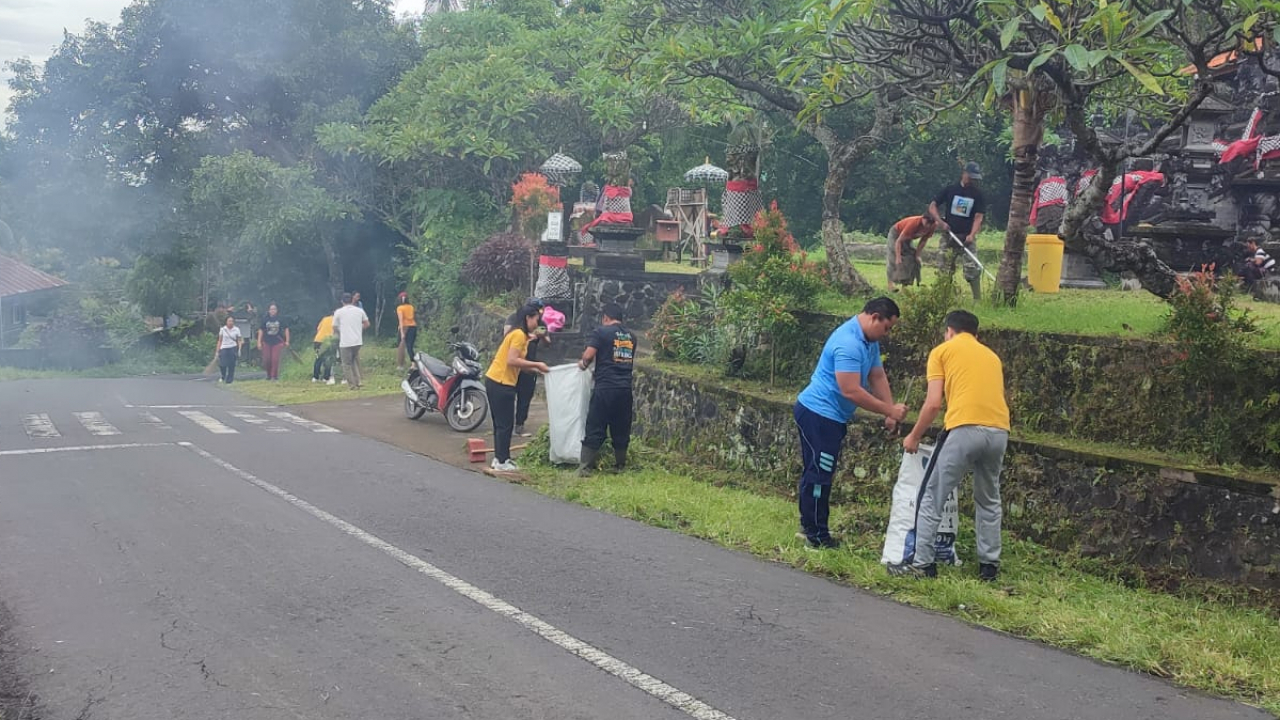 JUMAT BERSIH dalam rangka menyambut Hari Raya Nyepi Caka 1947