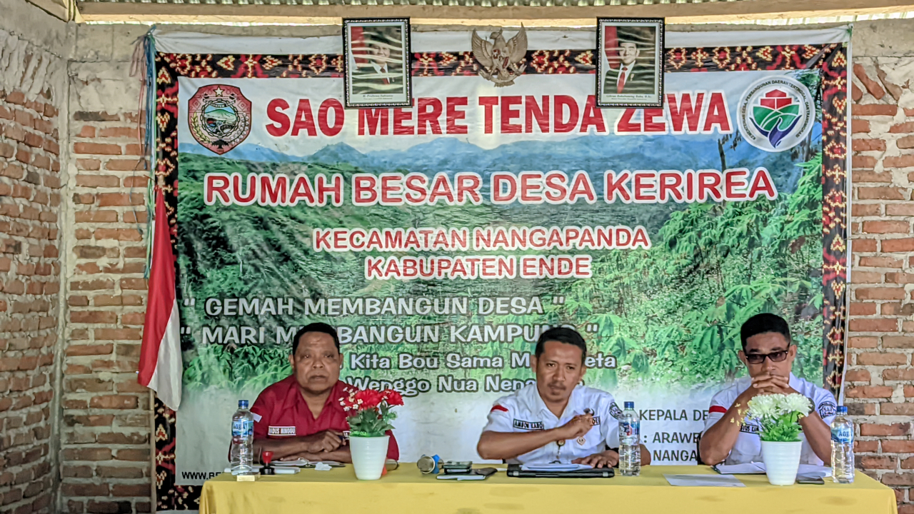 Rapat Pembahasan Perubahan APBDes dan Ketahanan Pangan di Desa Kerirea