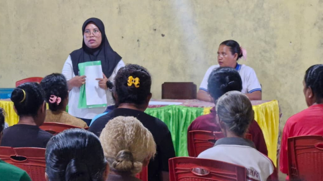 Prolanis Pagi: Warga Wulandoni Ikuti Senam dan Pemeriksaan Kesehatan