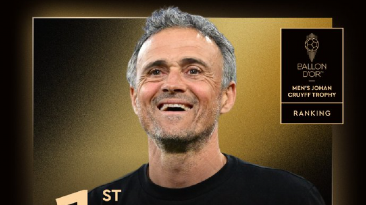 Luis Enrique Jadi Pelatih Terbaik 2025 Raih Johan Cruyff Trophy