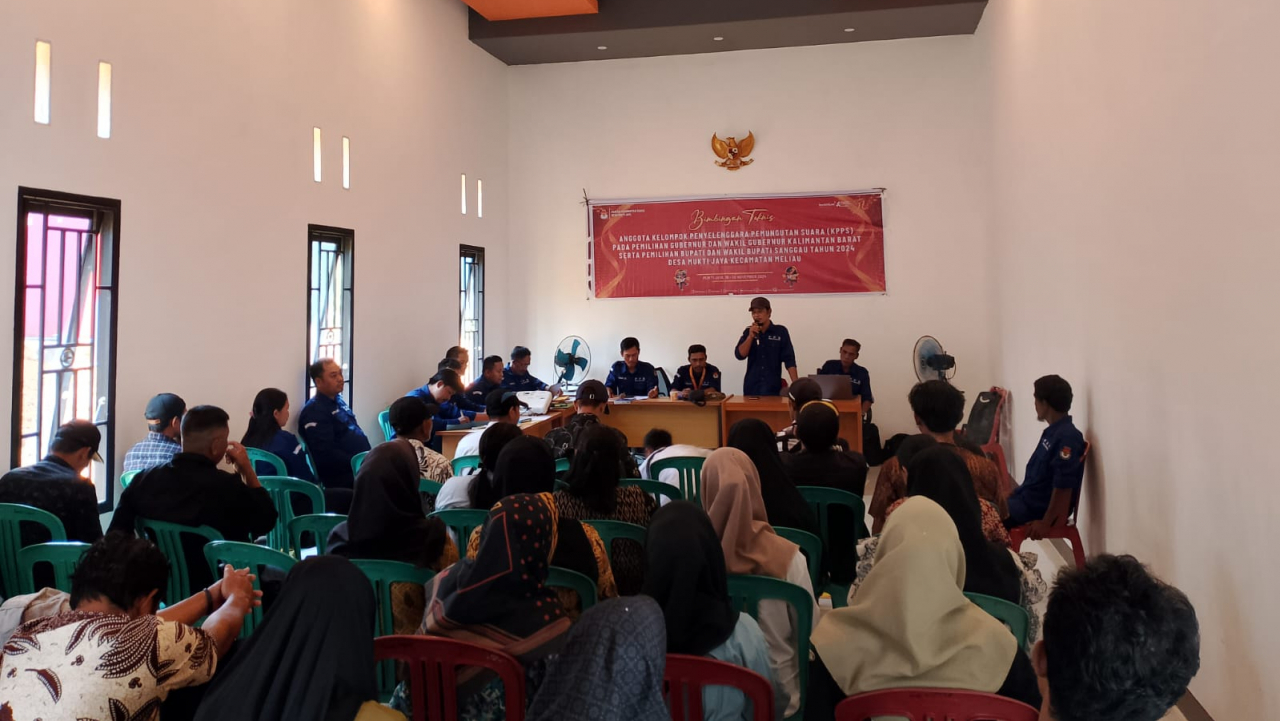Peningkatan Kapasitas KPPS melalui Bimbingan Teknis di Desa Cupang