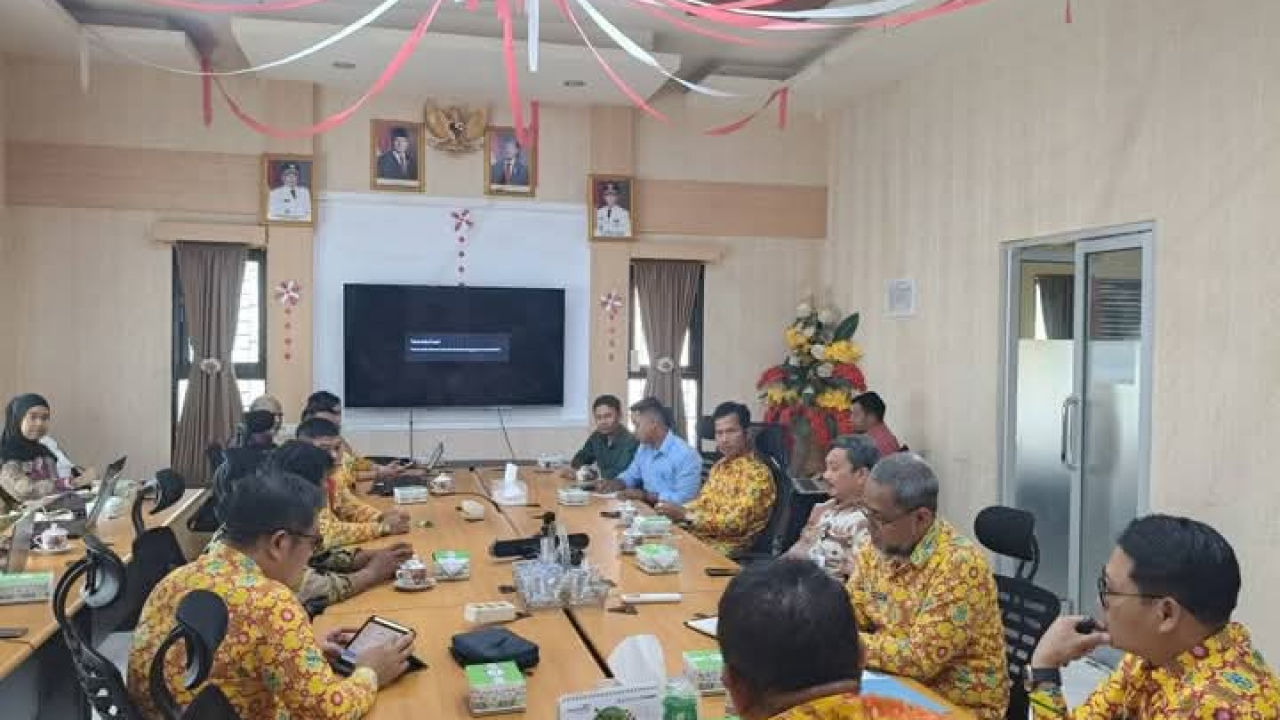 Rapat Koordinasi Pembangunan Jembatan Desa Sengkuang Merabon Membawa Titik Terang