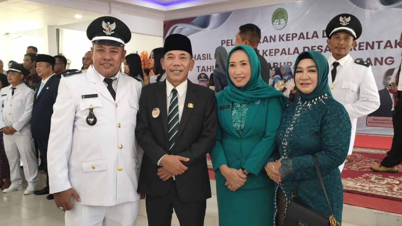 PELANTIKAN KADES BARU DESA AIR HITAM BESAR "JAILANI SIAP MEMBANGUN DESA MENJADI LEBIH MAJU"