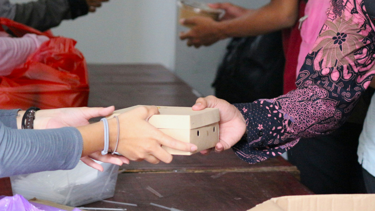 Komunitas & Nilai Sosial Masyarakat