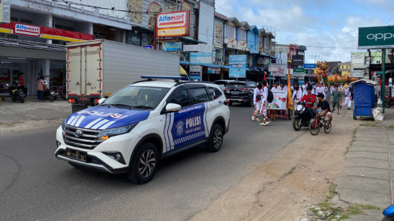 Amankan Jalur Naga, Polres Ketapang Turunkan Personel Jaga Cap Go Meh 2025