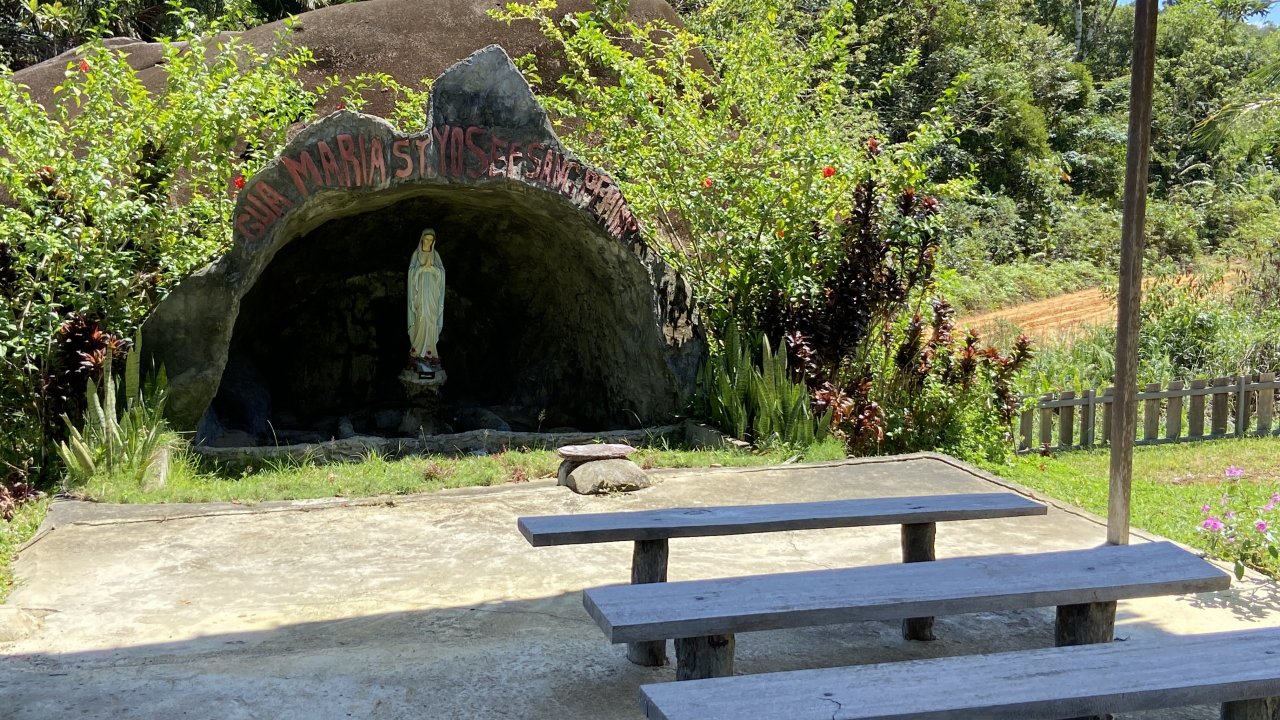 Gua Maria St. Yosef Sang Pemimpi