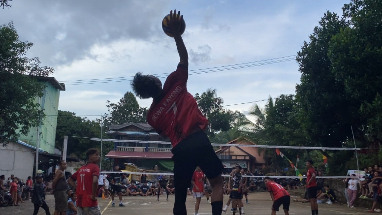 Turnamen Bola Voli: Desa Betenung Gelar Ajang Sportivitas