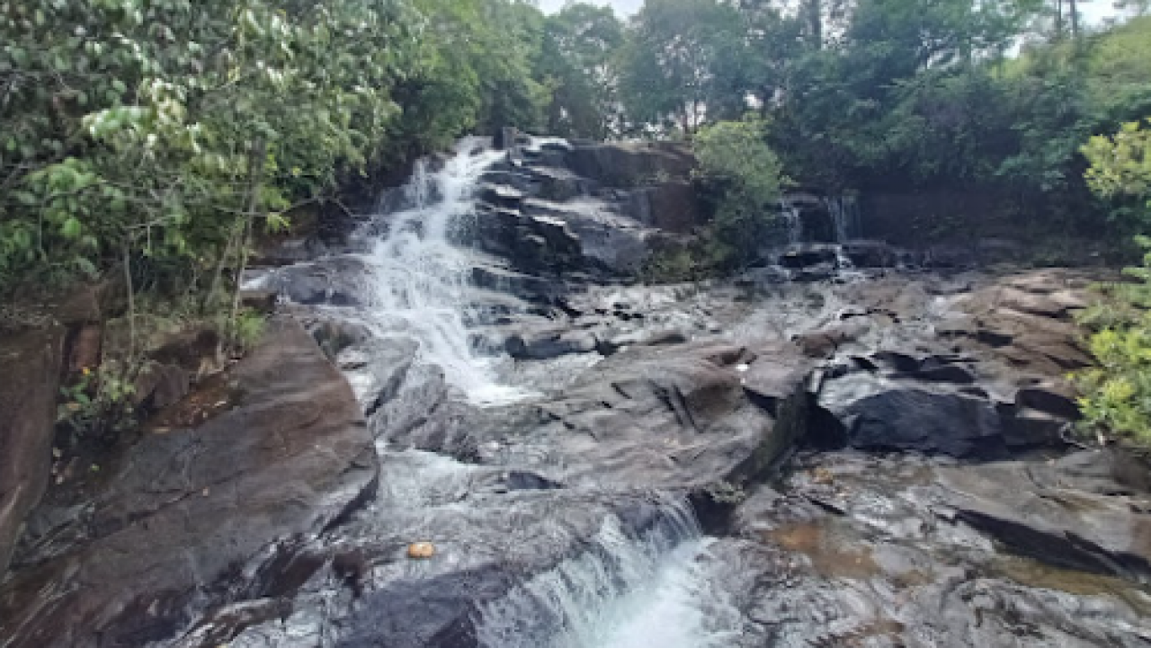 Pariwisata Air Terjun Nibung Lestari